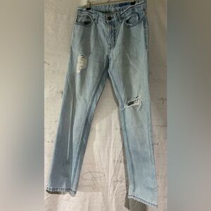 Men’s Calvin Klein slim straight leg light wash denim jeans. Size 30/30